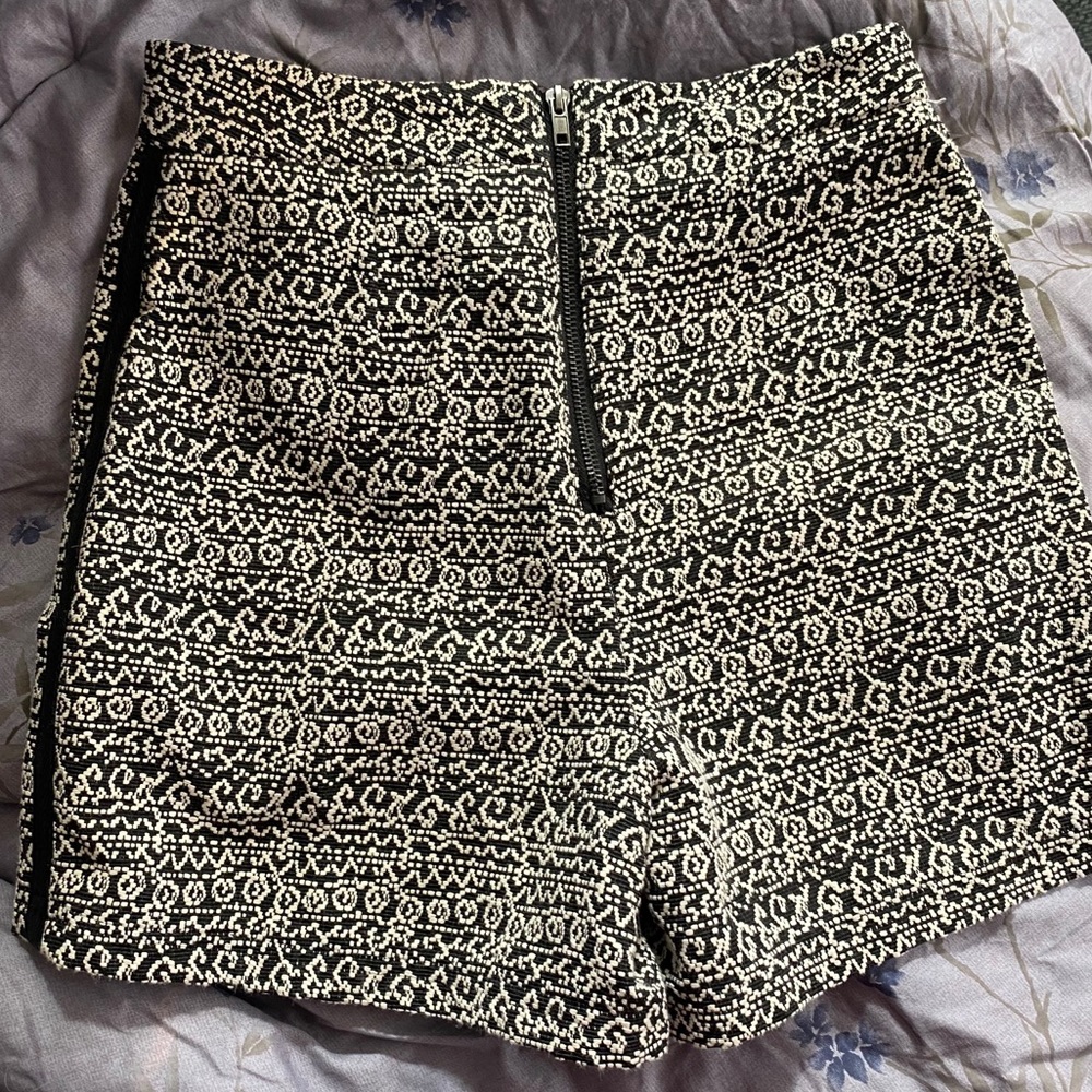 Bellfield Super High Waist Zip Patterned Shorts XS